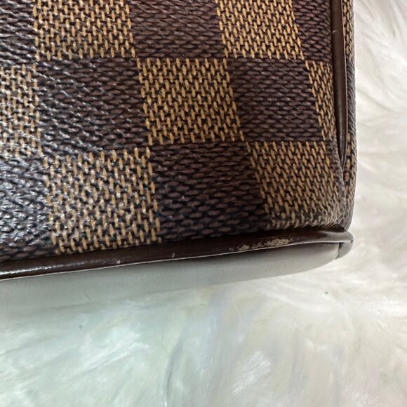 Louis Vuitton Brown Checkered Crossbody Bag - Picture 9 of 14